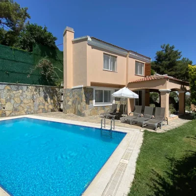 Villa mit Pool
